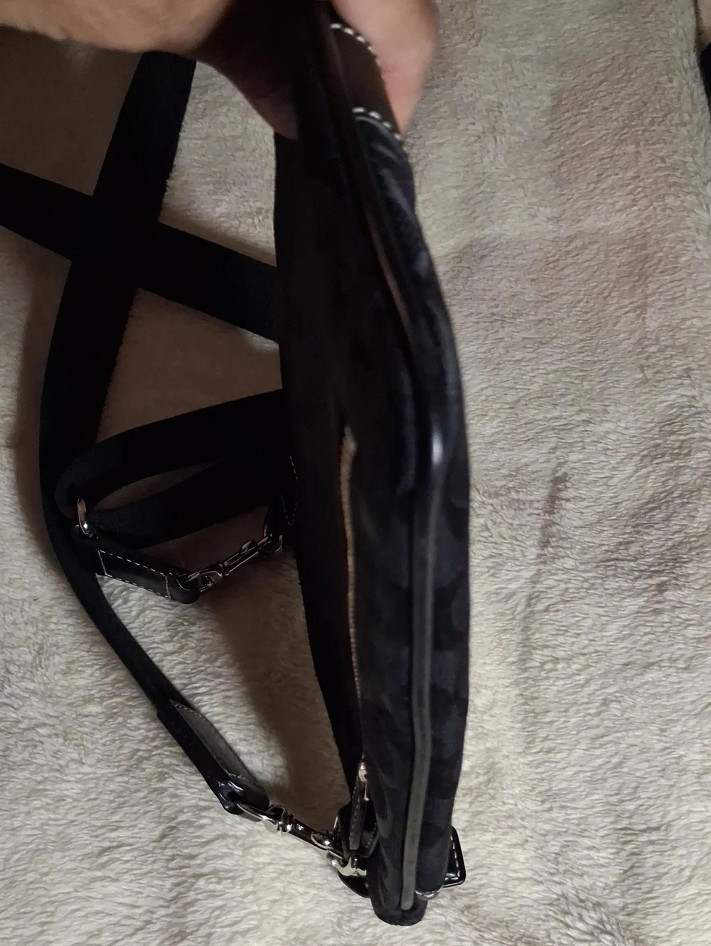 Men's Black Crossbody Sling Bag - Minimal Urban Design LIKE NEW!!